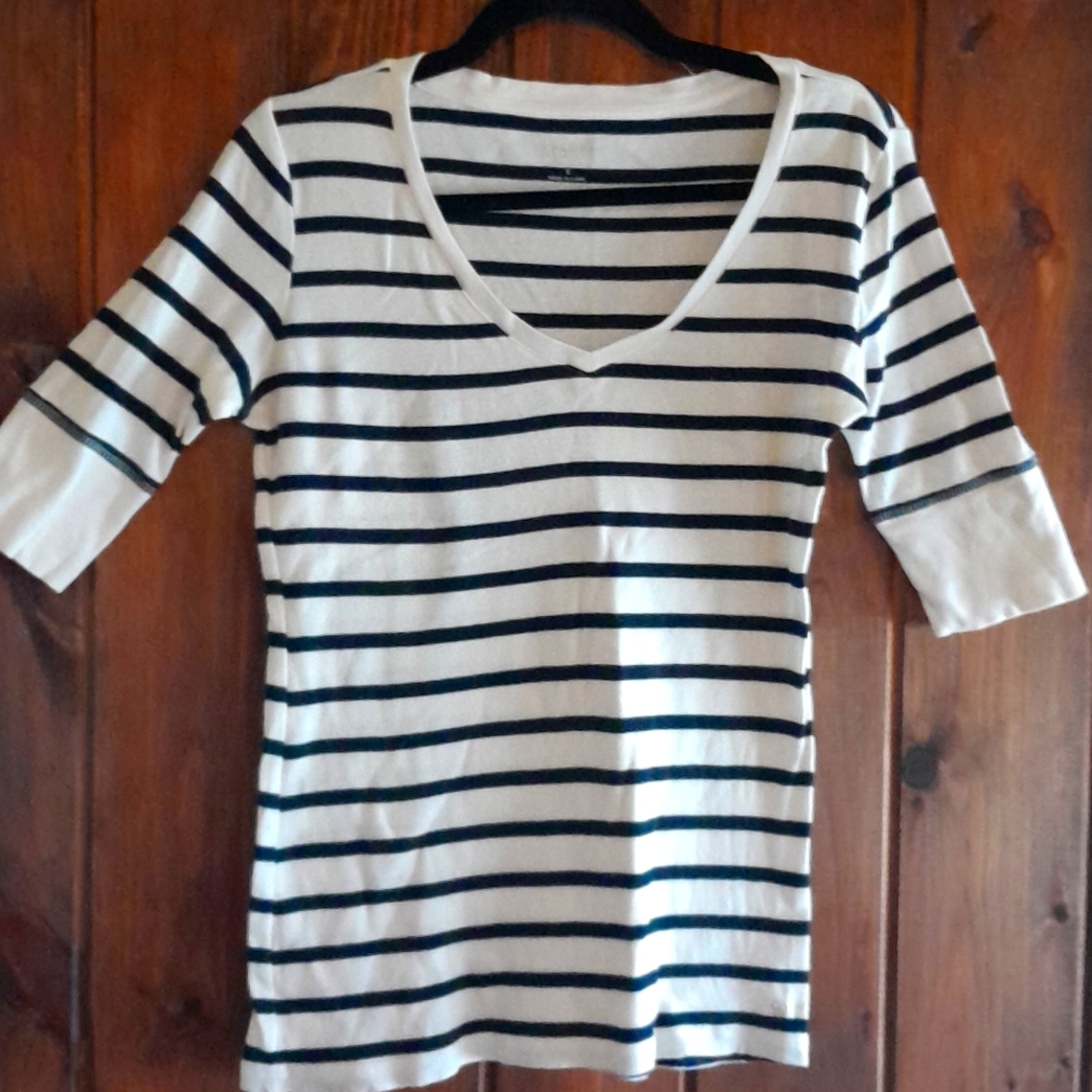 Calvin klein performance  womens shirt size large